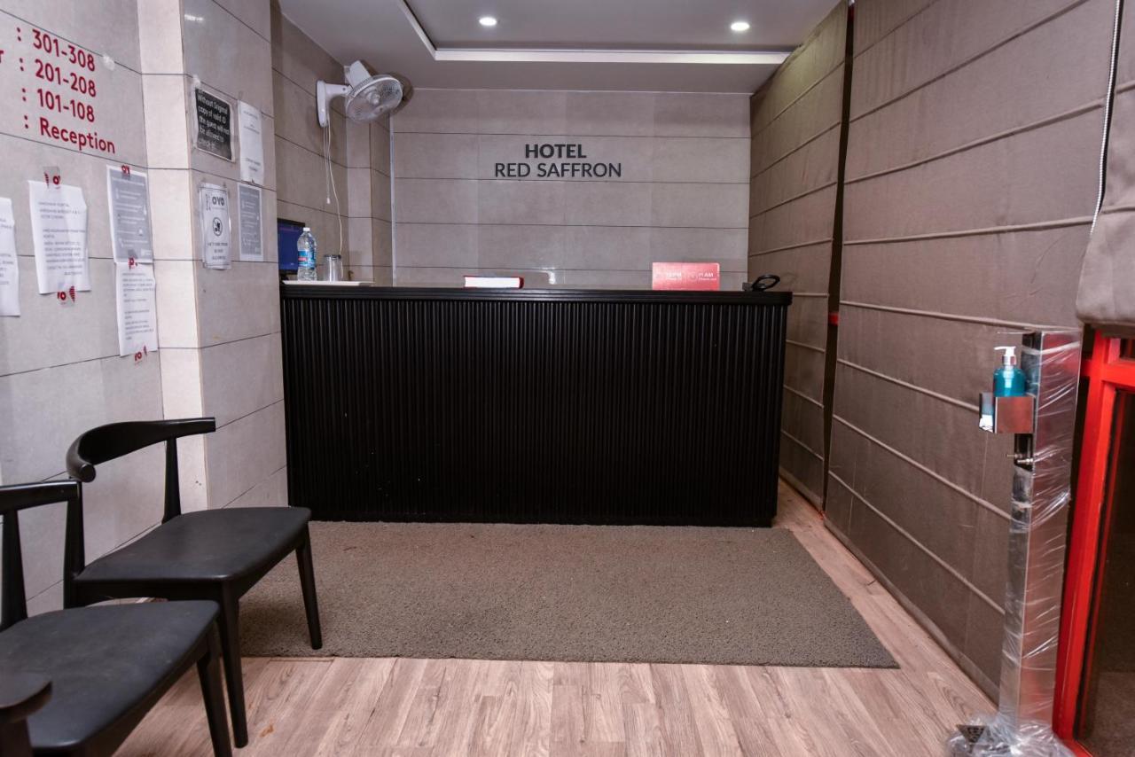 Hotel Red Saffron นิวเดลี ภายนอก รูปภาพ